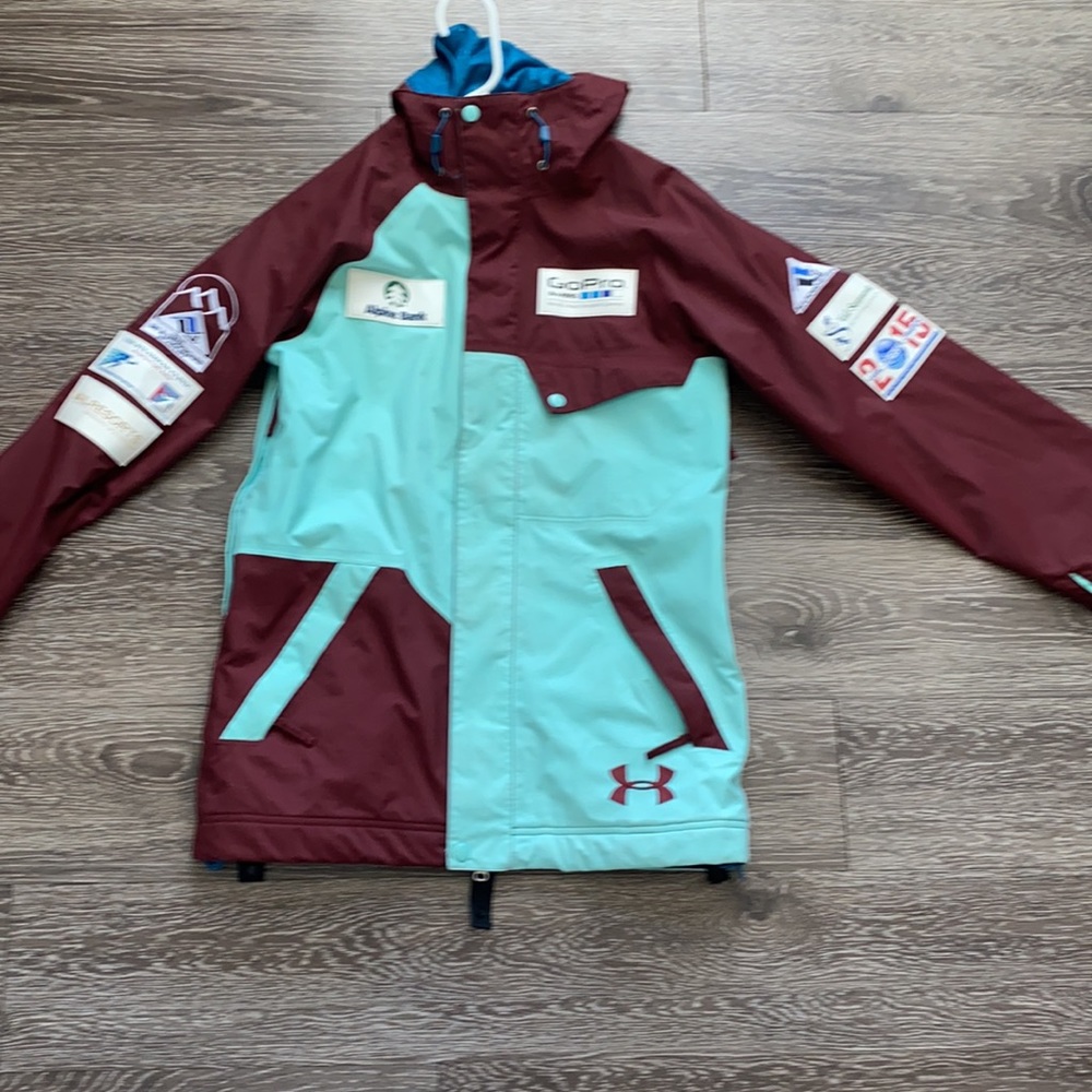Under Armor snowboard competition jacket